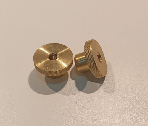 Thumb wheels messing